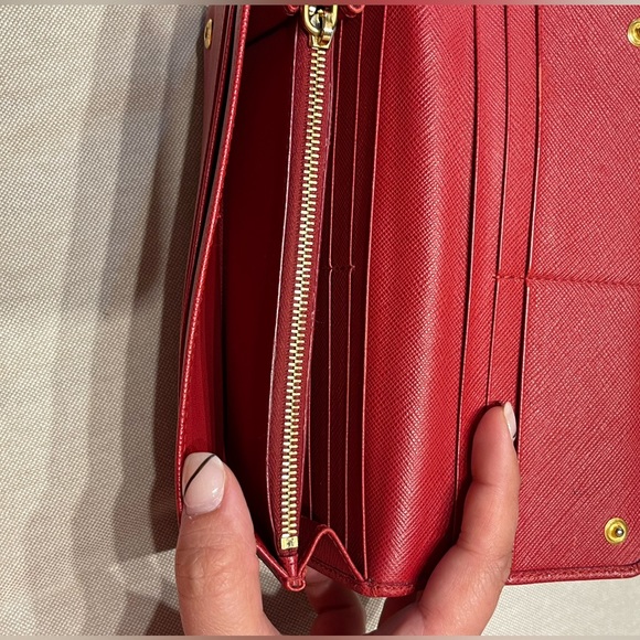 Authentic Prada Saffiano Bow Red Leather Wallet - Picture 12 of 13